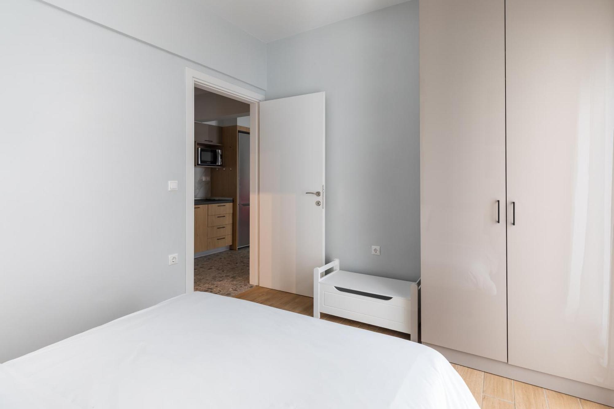 Cassandra By Halu! Apartment *